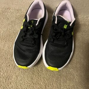Under Armour Kids Sneakers Black with Neon Accents
